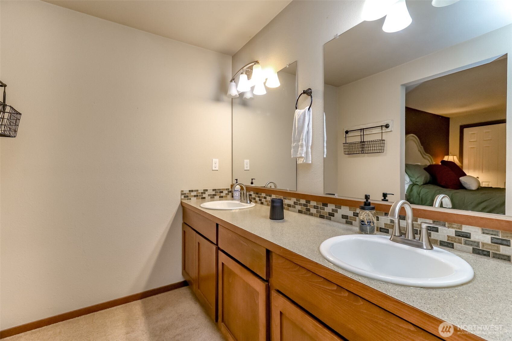 8903 128th Street Property Photo 18