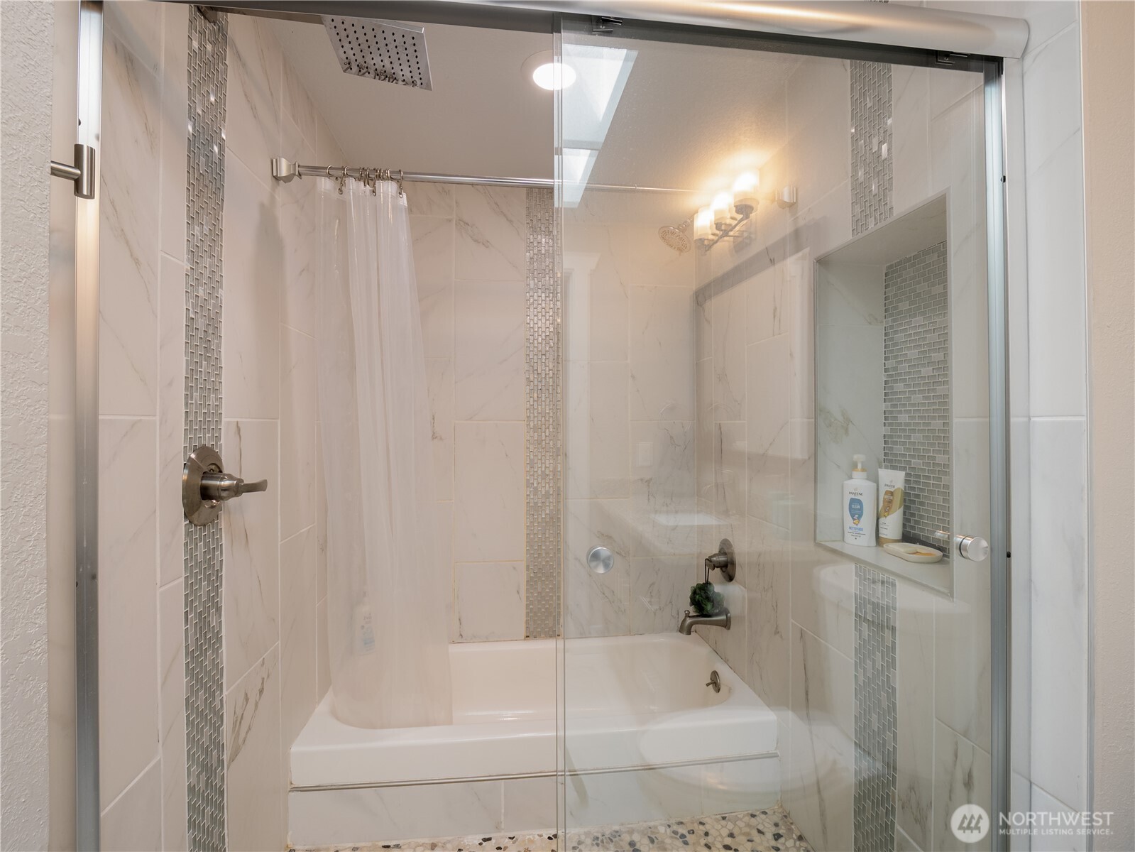 2010 148th Street Property Photo 21