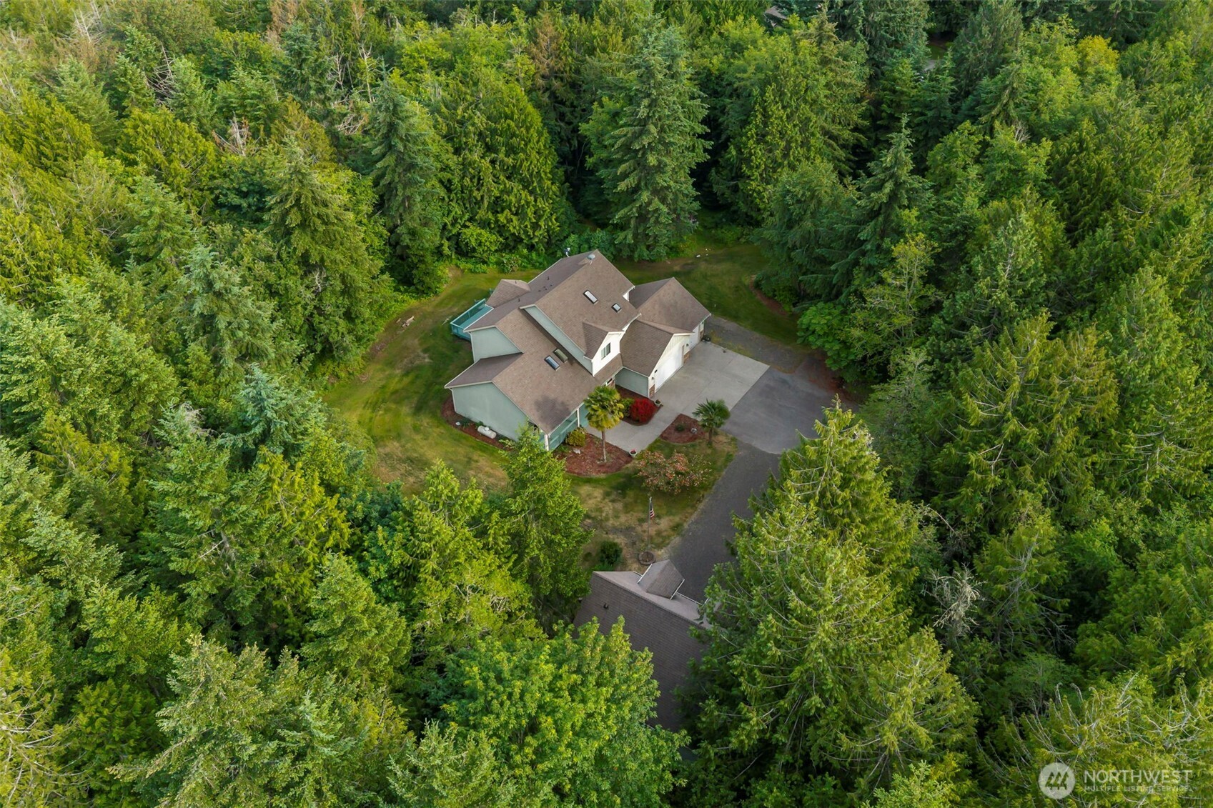 19144 Clear Creek Road Property Photo 4