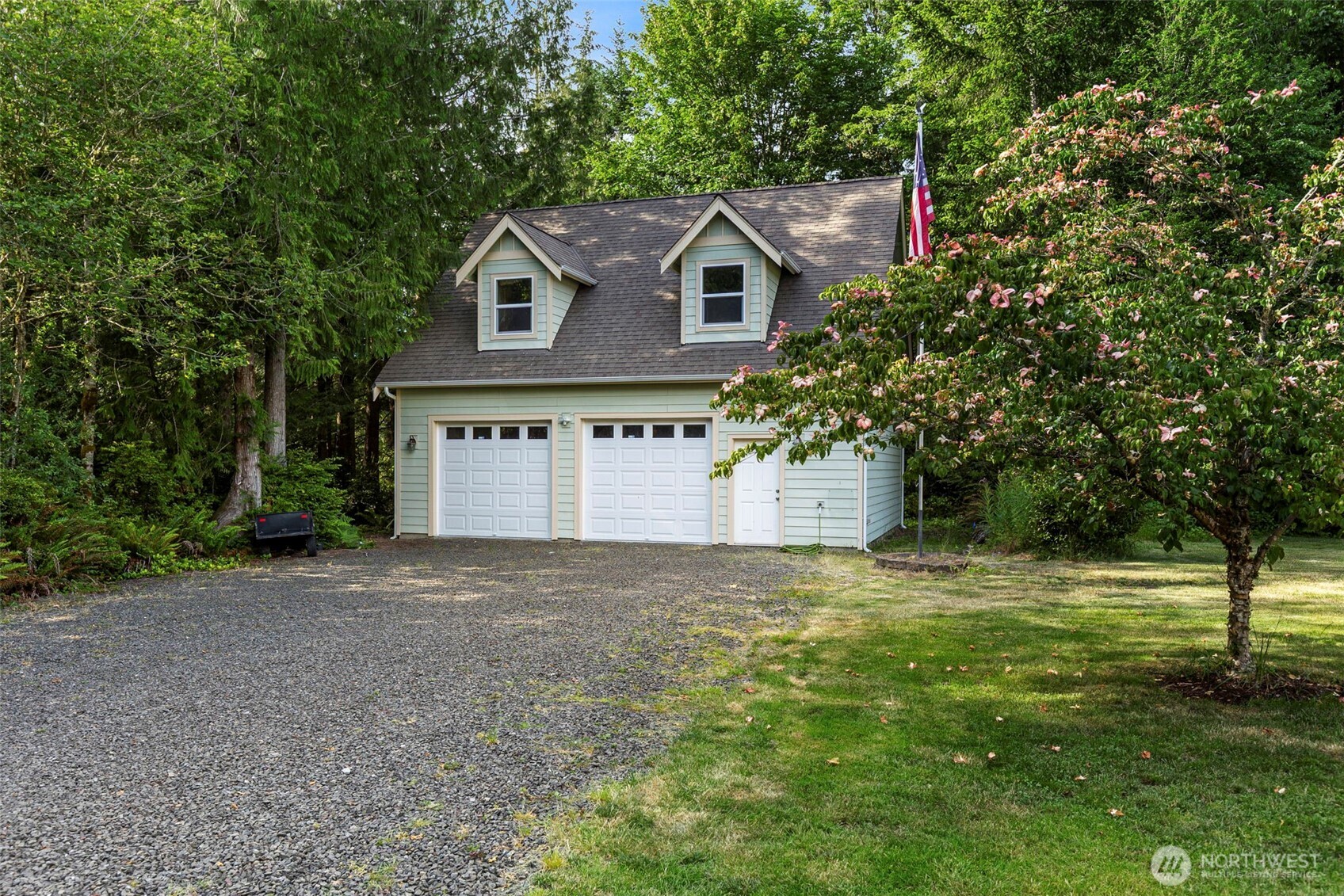 19144 Clear Creek Road Property Photo 5