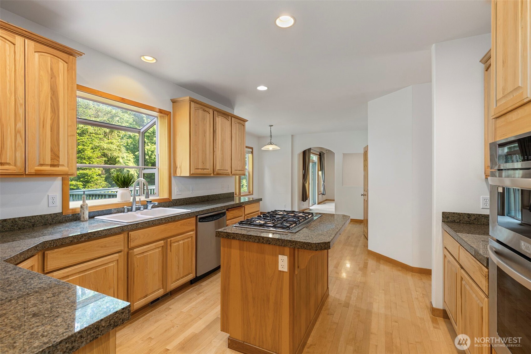 19144 Clear Creek Road Property Photo 9