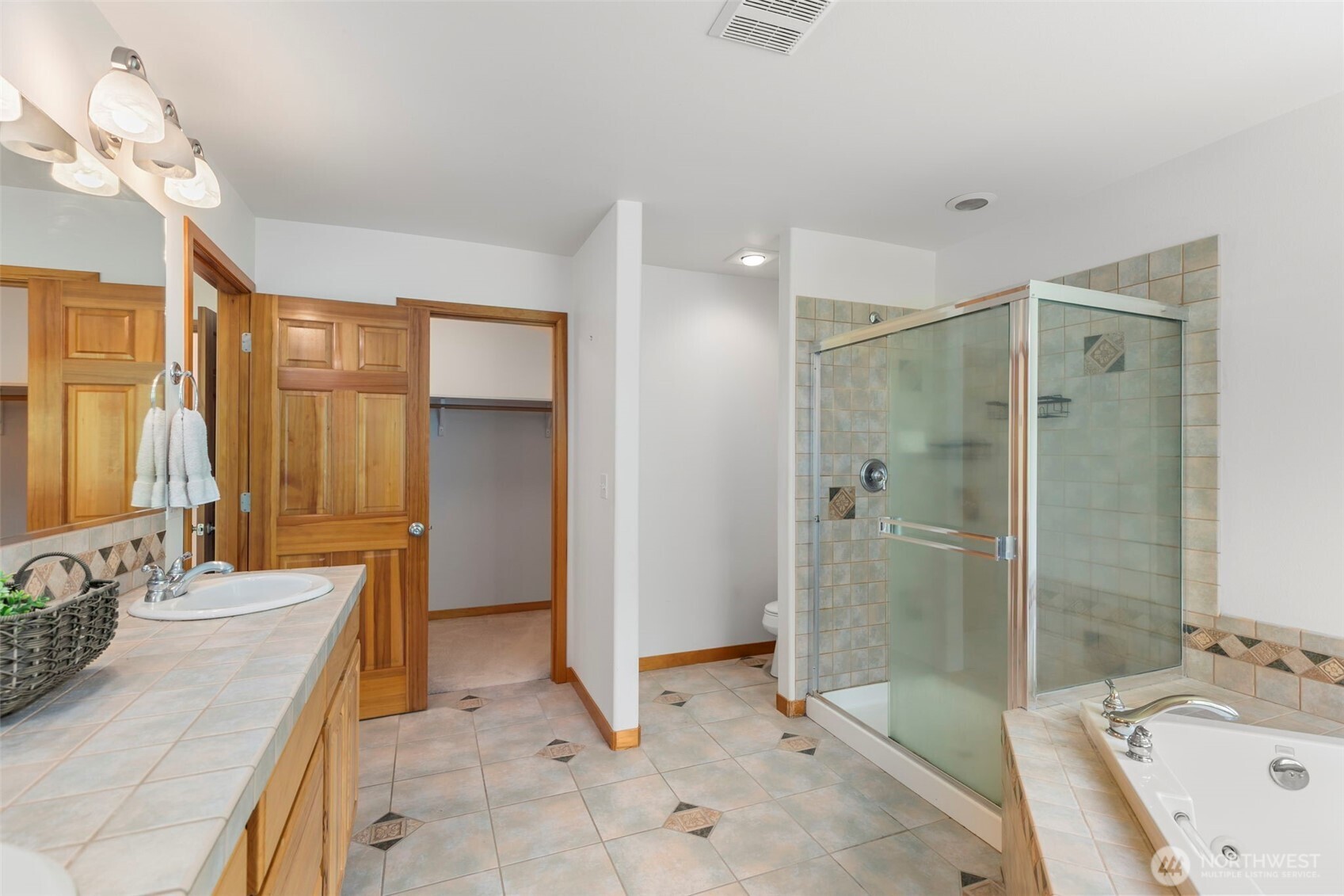 19144 Clear Creek Road Property Photo 28