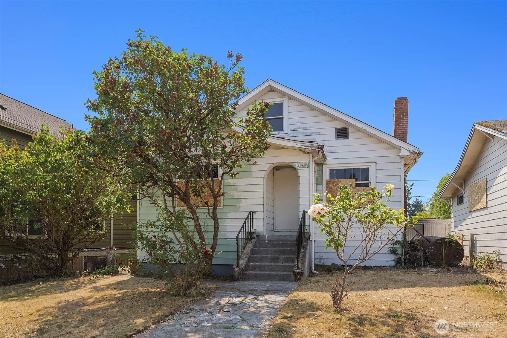 945 N 103rd Street Property Photo 1