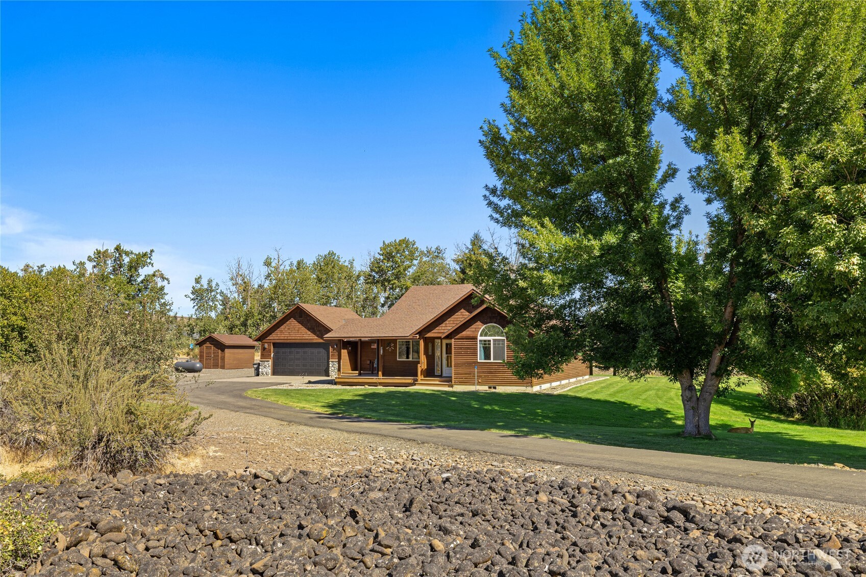131 Aspen Drive Property Photo 1