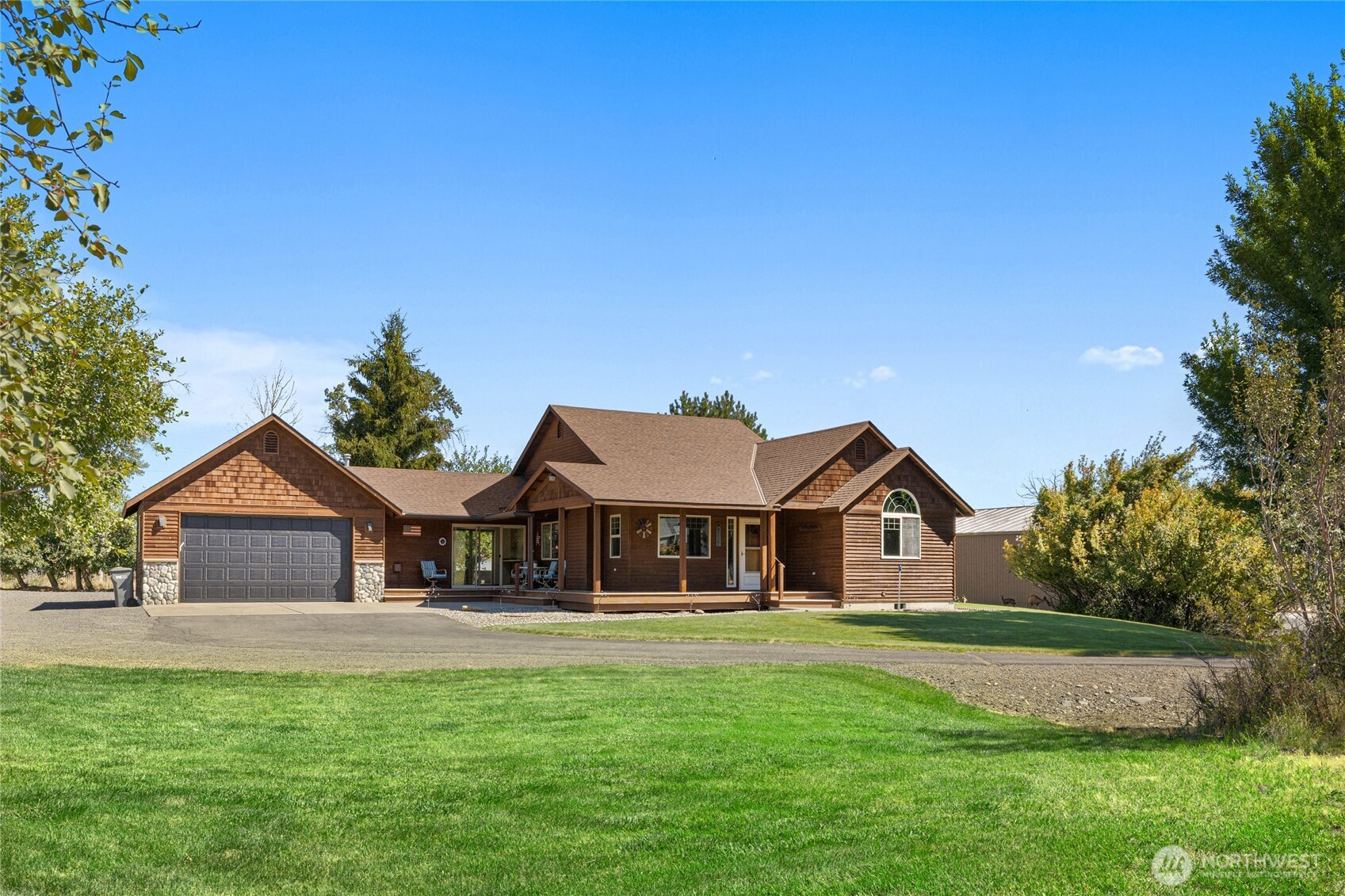 131 Aspen Drive Property Photo 4
