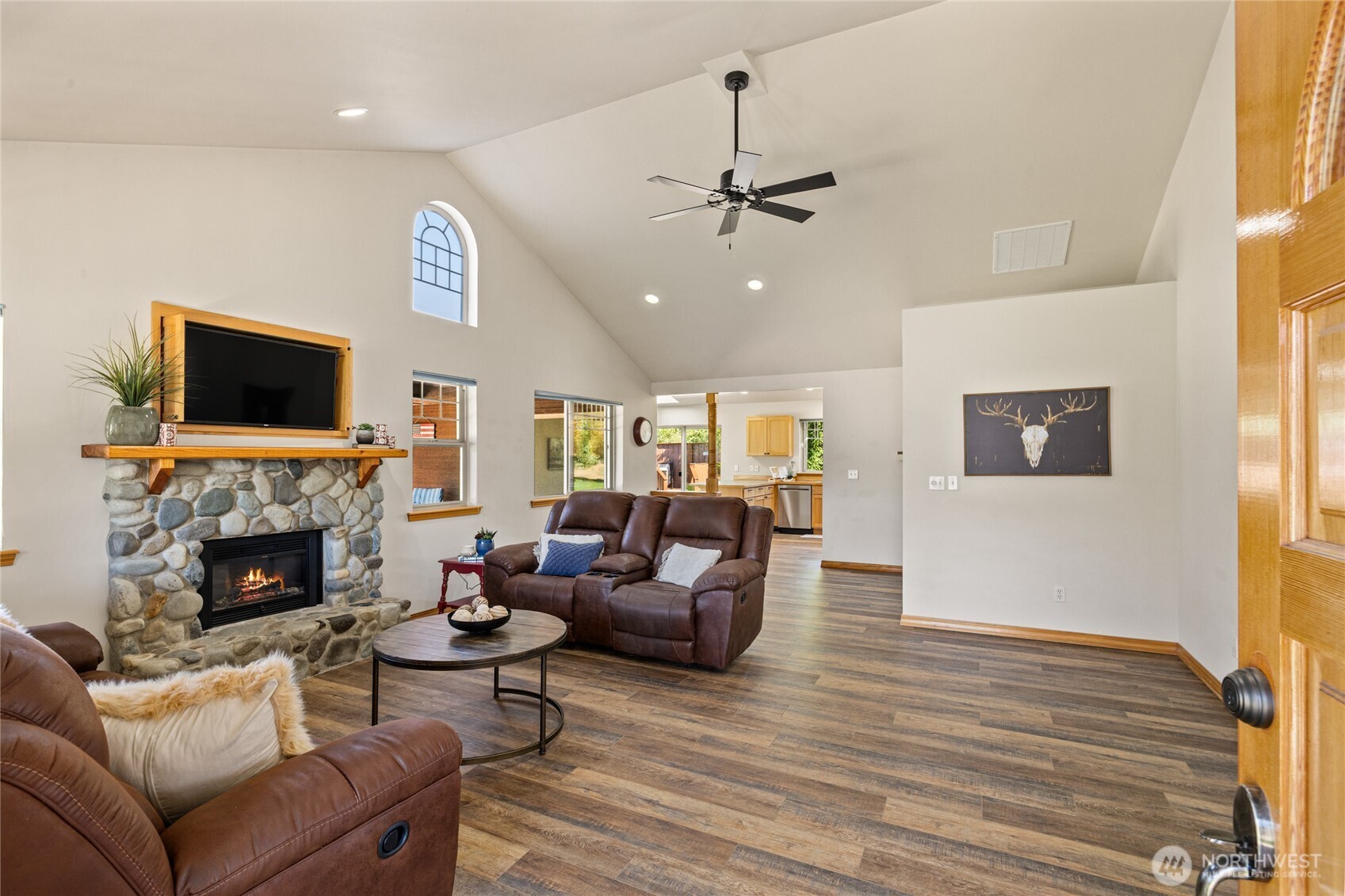 131 Aspen Drive Property Photo 8