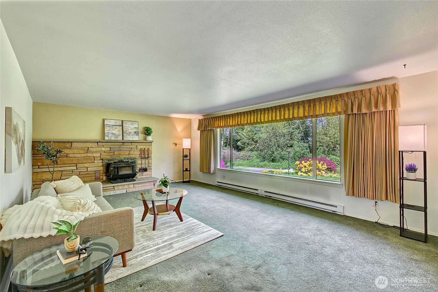 12202 Seattle Hill Road Property Photo 9