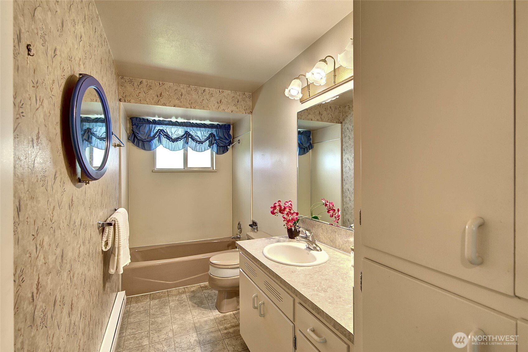 12202 Seattle Hill Road Property Photo 15