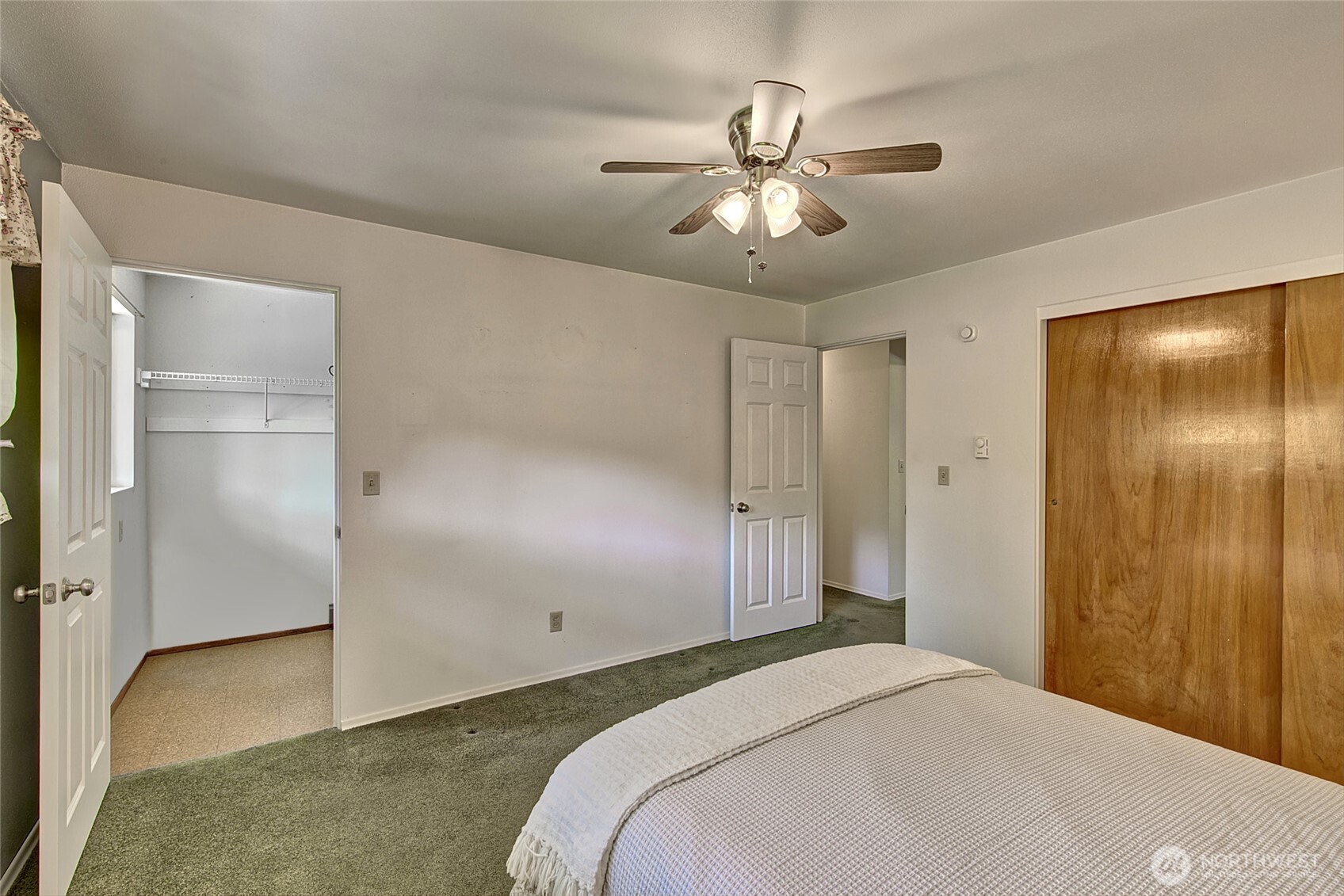12202 Seattle Hill Road Property Photo 18