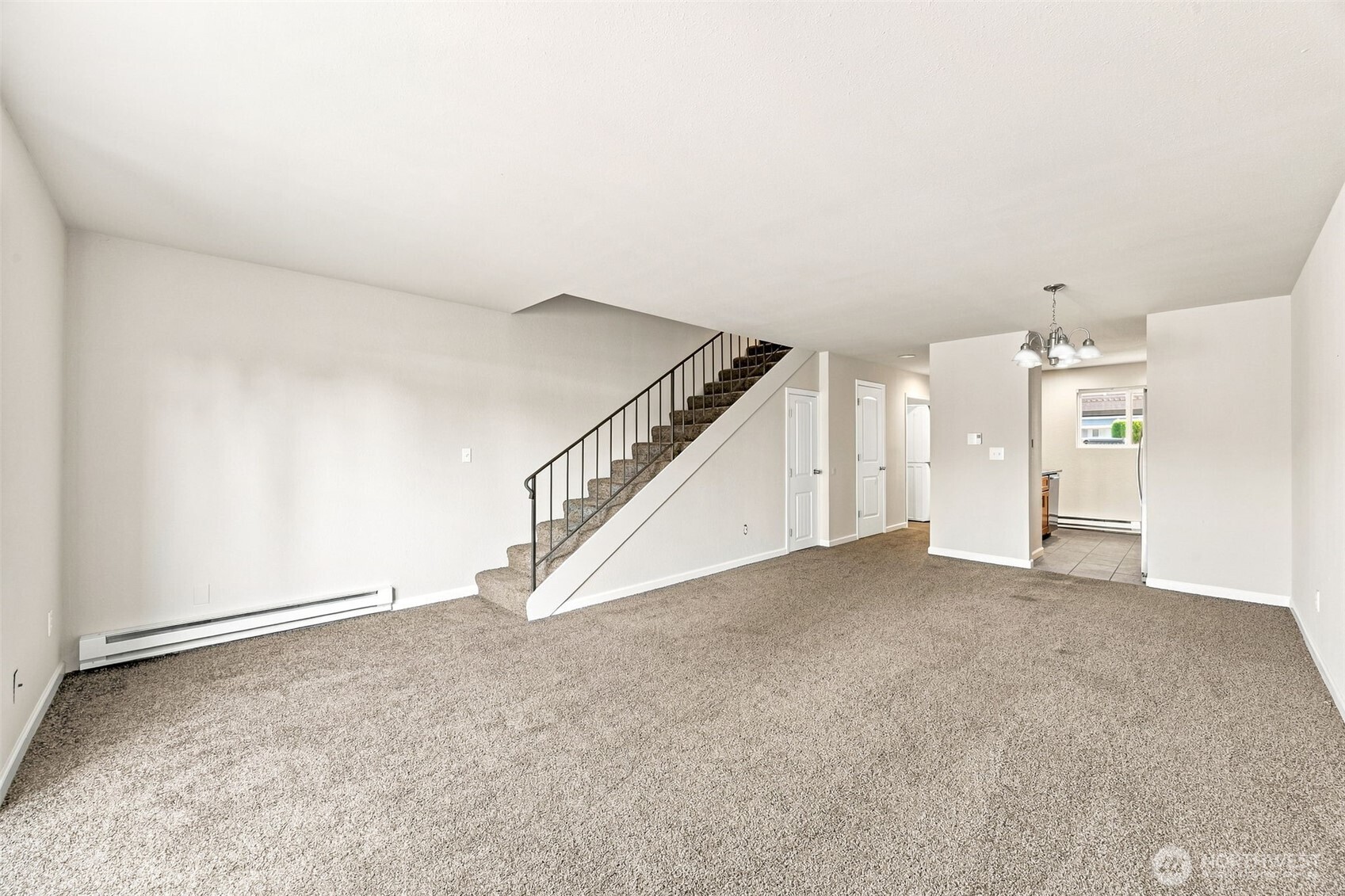 12418 Se 272nd Place C Property Photo 4