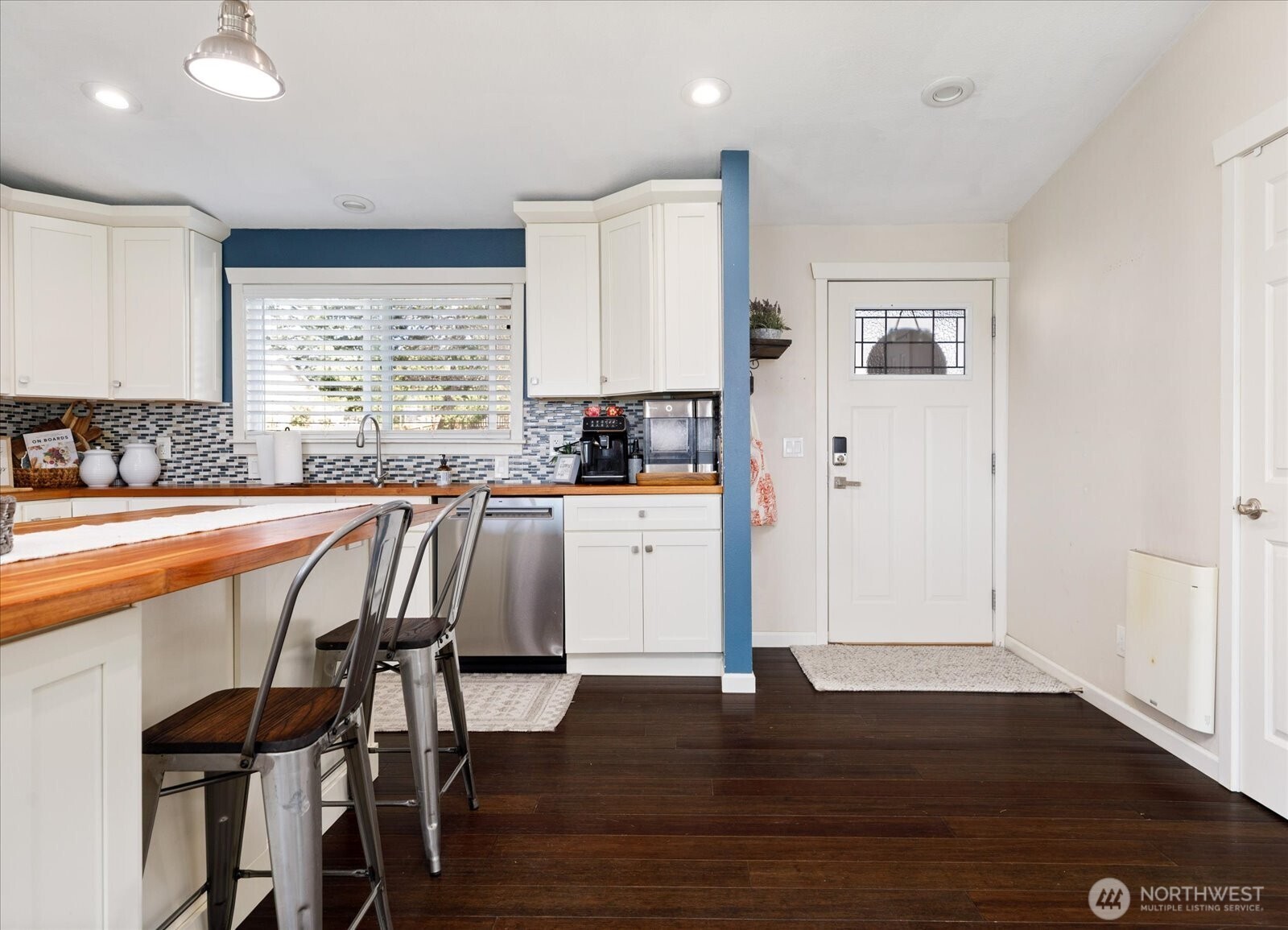 854 Burroughs Avenue Property Photo 13
