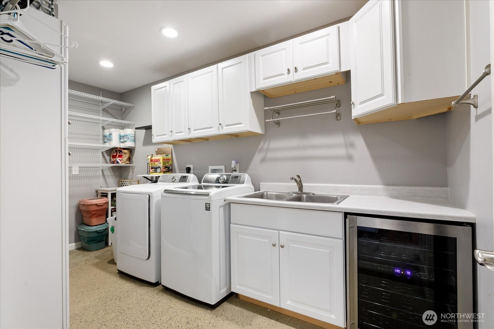 854 Burroughs Avenue Property Photo 25