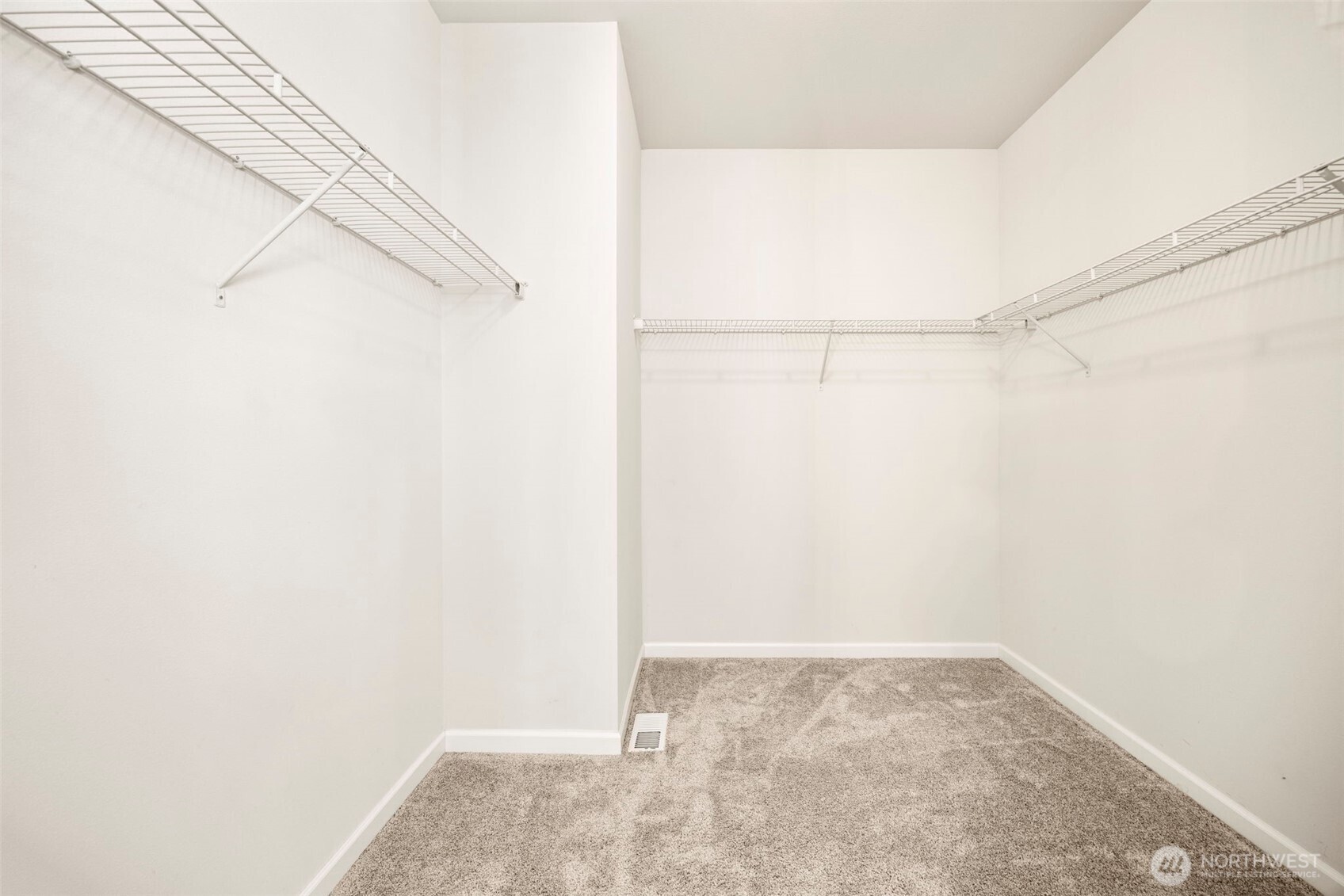4529 Bristol Lane Property Photo 11