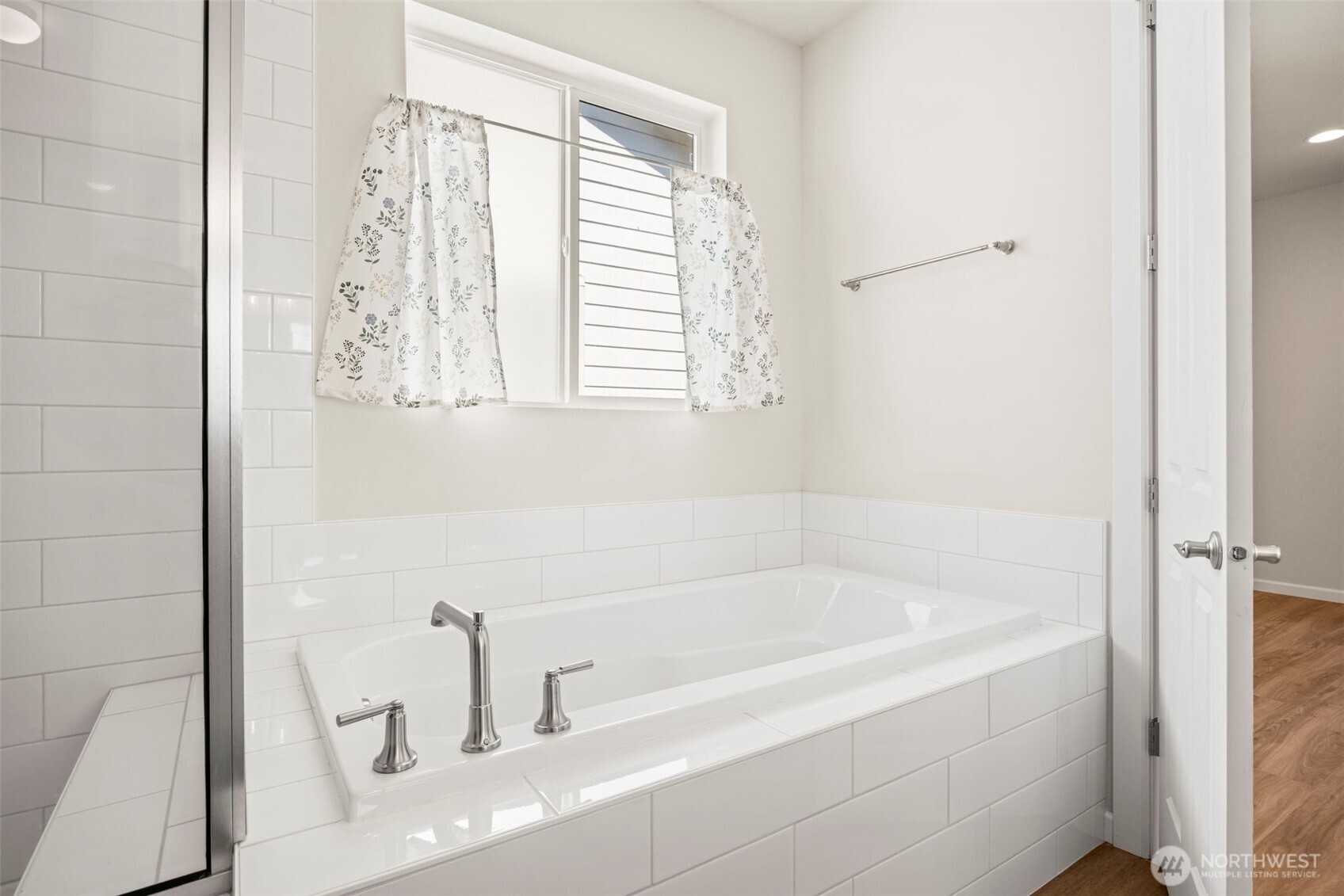 4529 Bristol Lane Property Photo 13