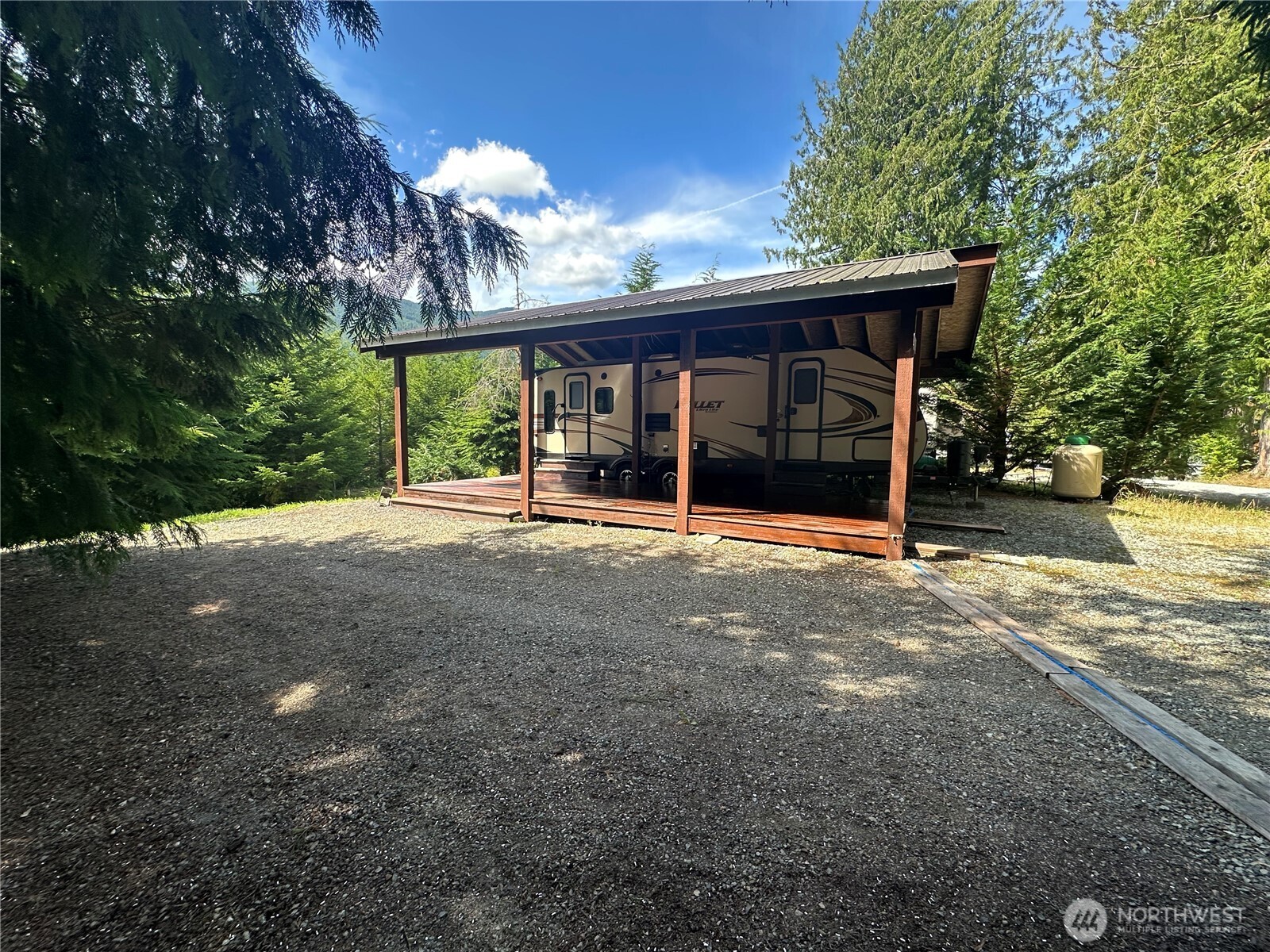 5220 Sikhs West Trail Property Photo 4