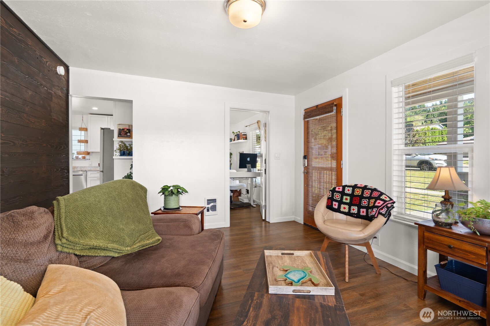 381 S Market Boulevard Property Photo 7