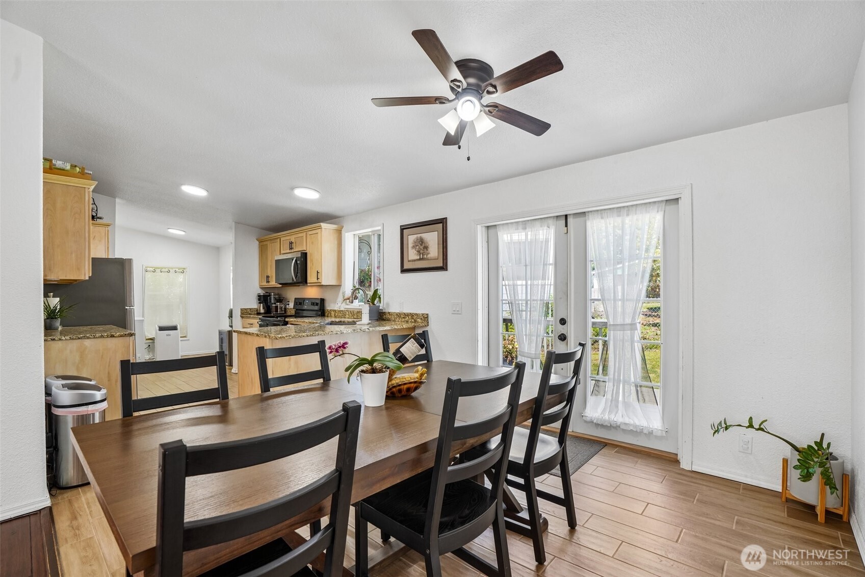 127 Pioneer Avenue Property Photo 10