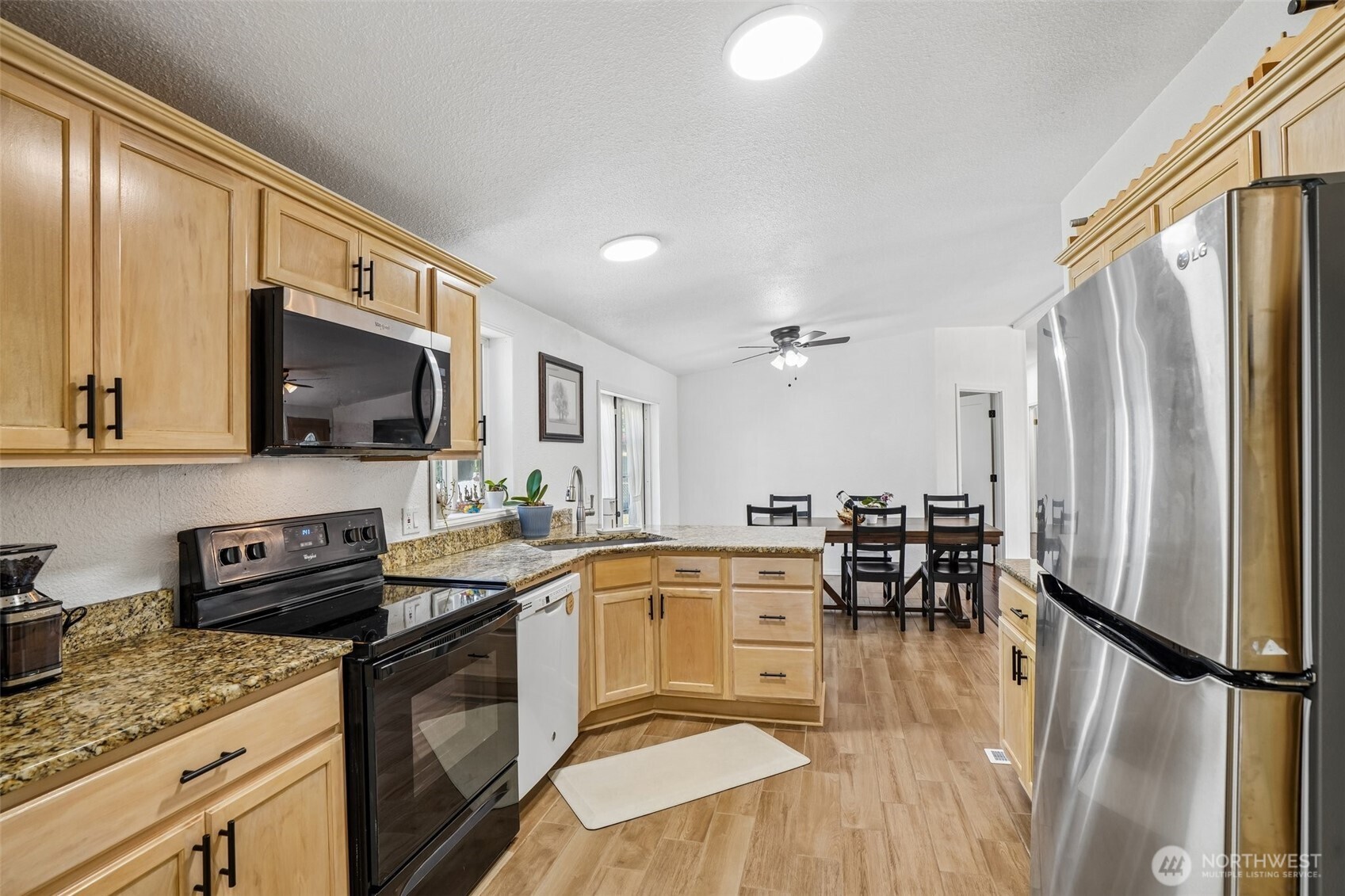 127 Pioneer Avenue Property Photo 13