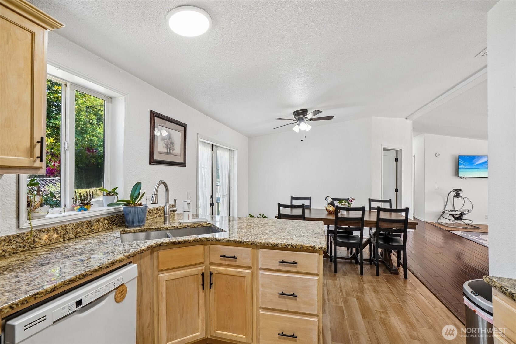 127 Pioneer Avenue Property Photo 16