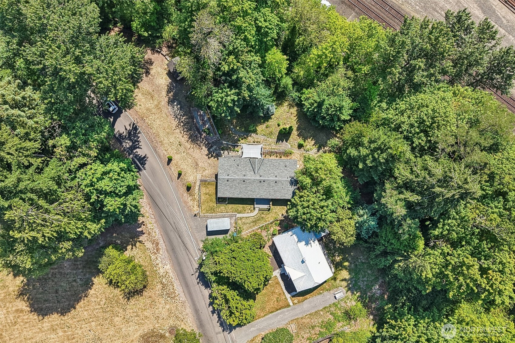 127 Pioneer Avenue Property Photo 39