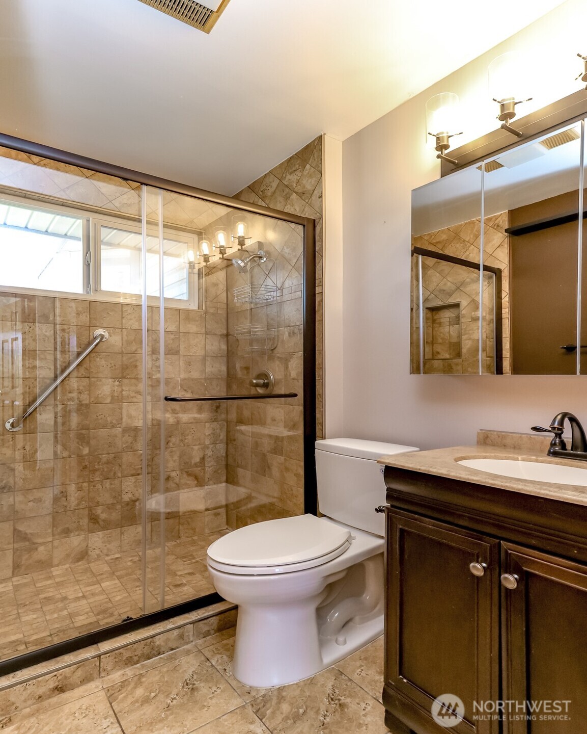 16016 12th Avenue Property Photo 5