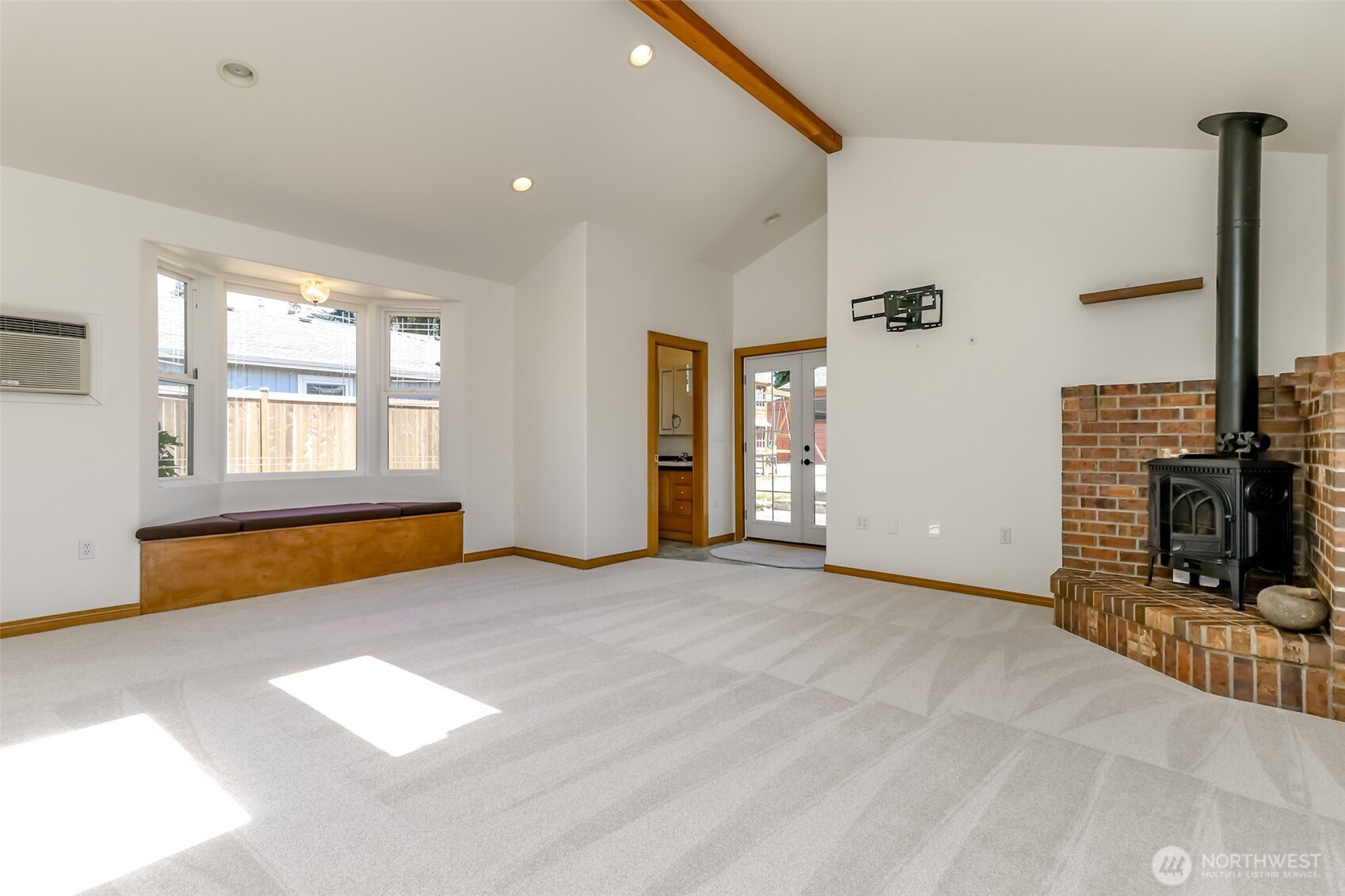 16016 12th Avenue Property Photo 13