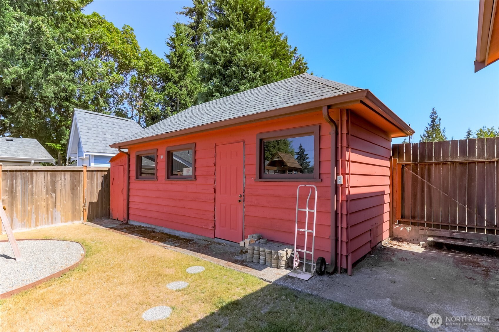 16016 12th Avenue Property Photo 28