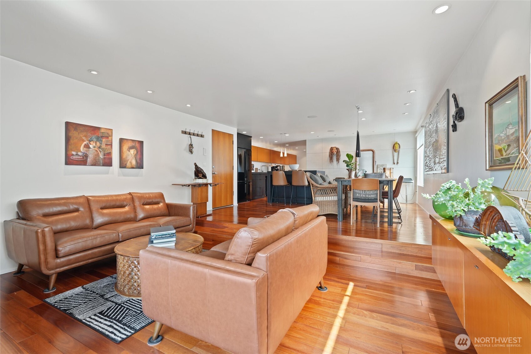 3211 Nassau Street 2 Property Photo 6