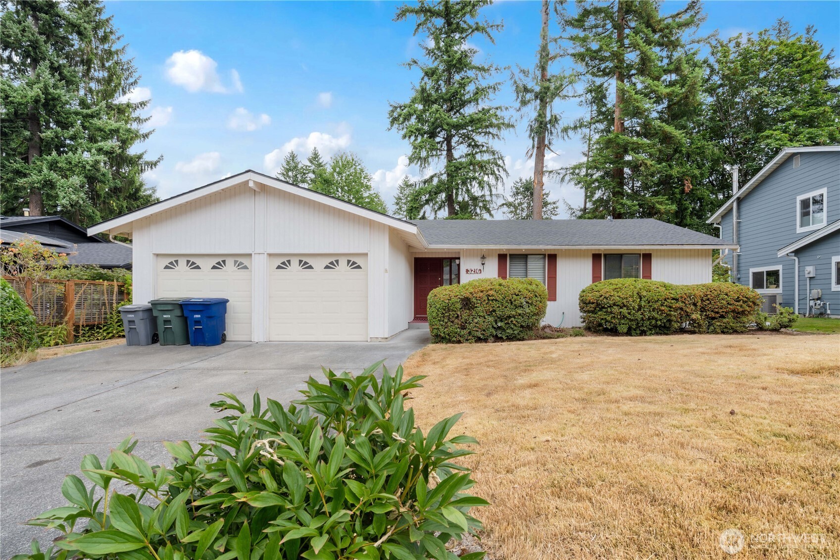 3216 171st Avenue Property Photo 1
