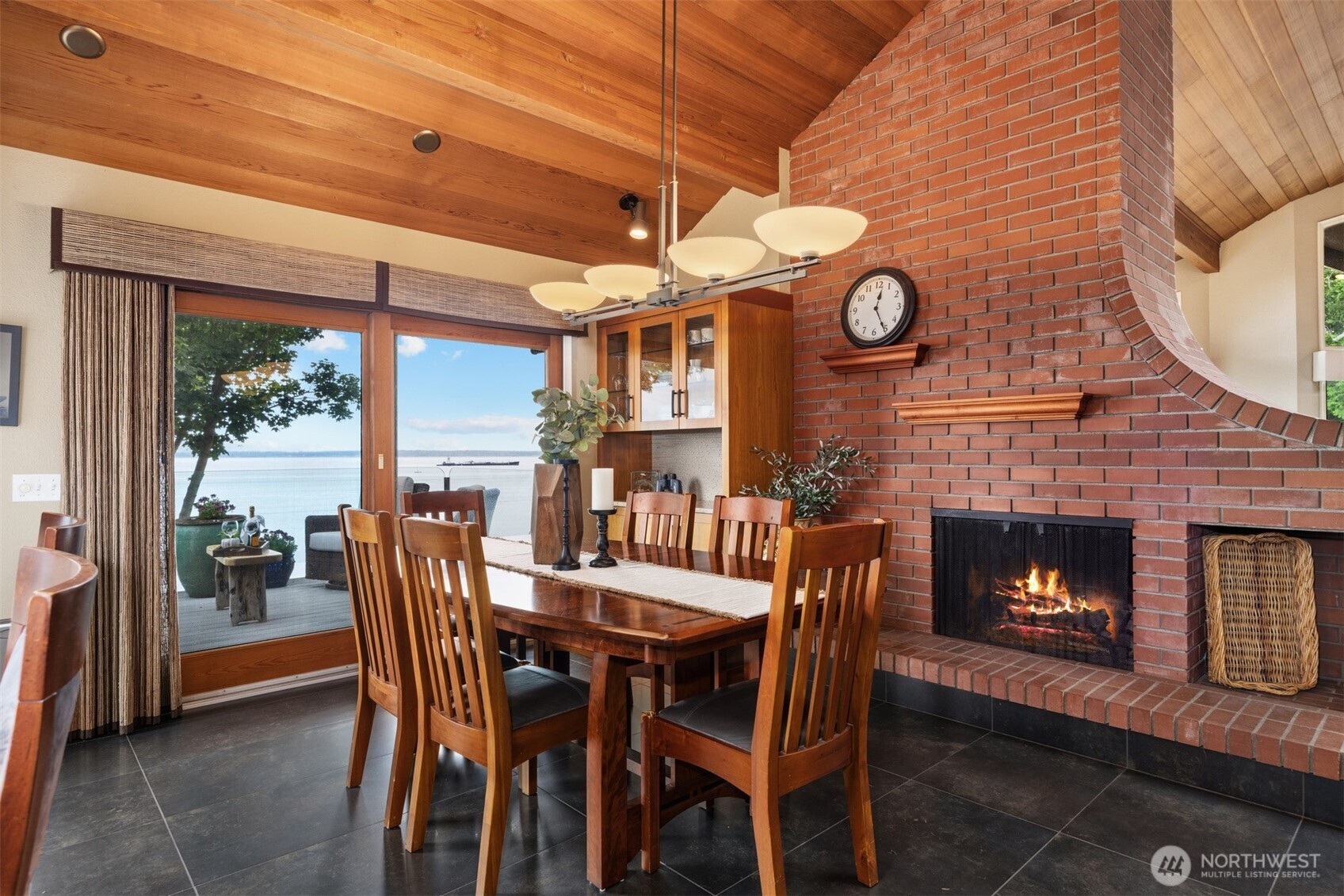 24 Shorewood Drive Property Photo 19