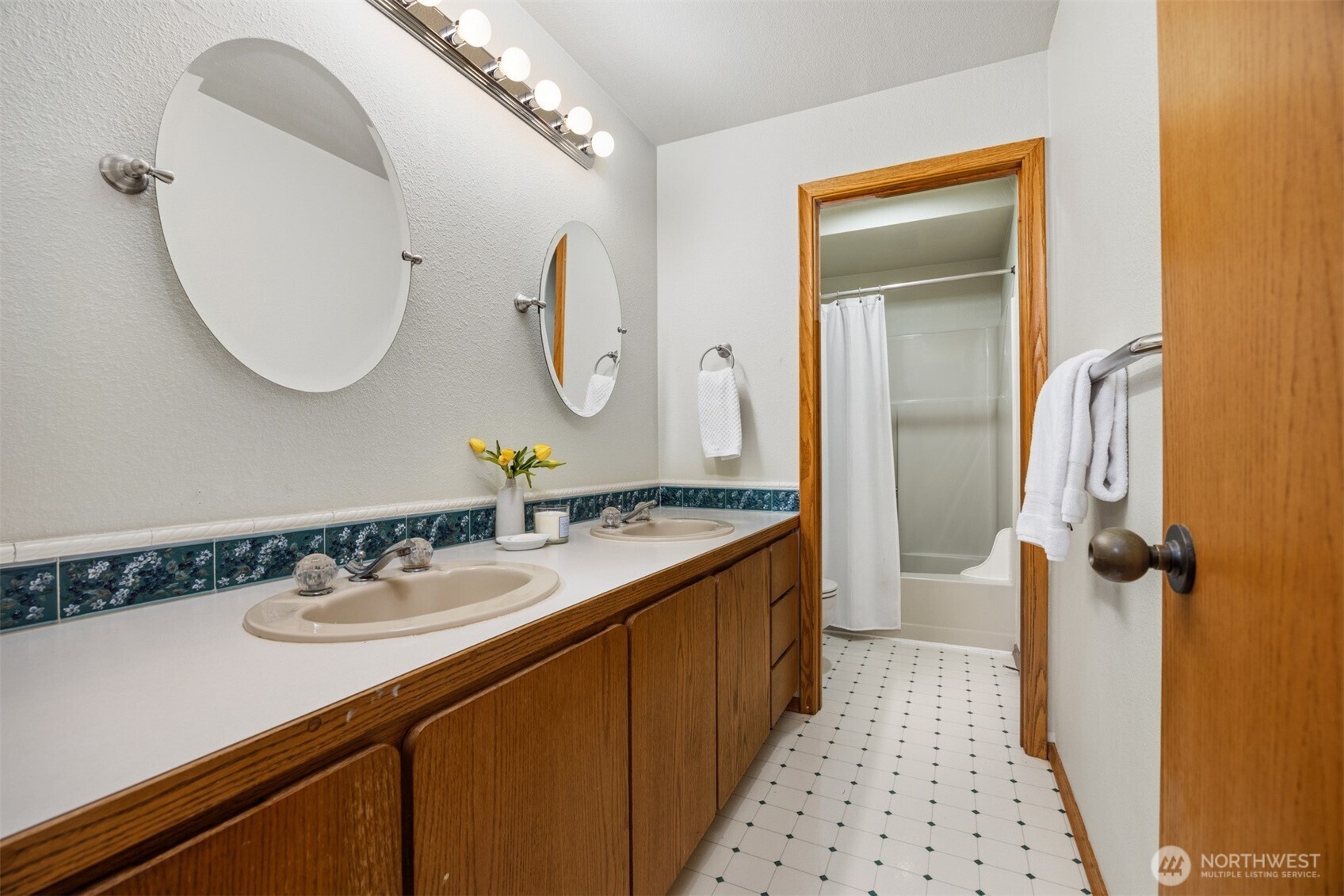 24 Shorewood Drive Property Photo 31