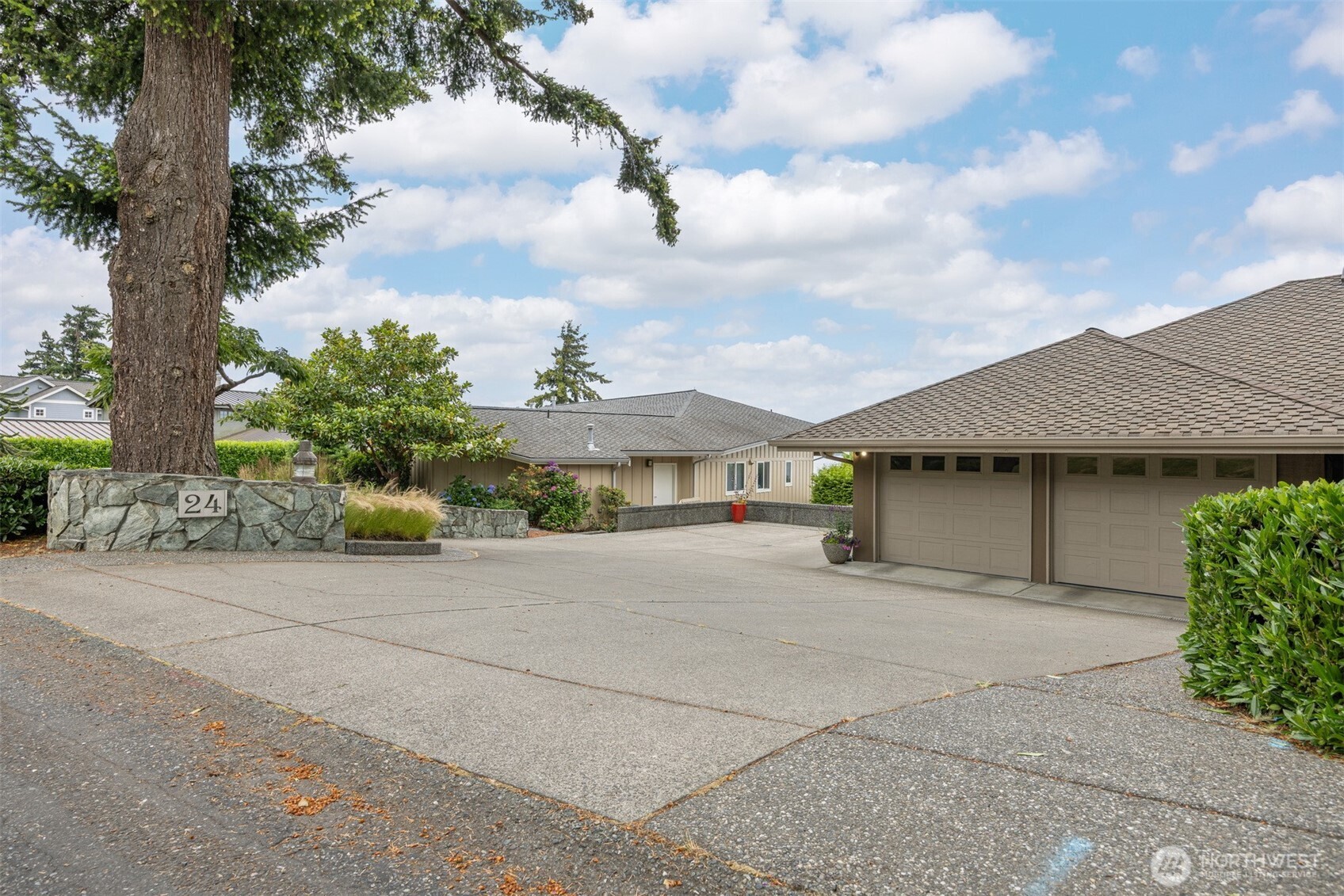24 Shorewood Drive Property Photo 38