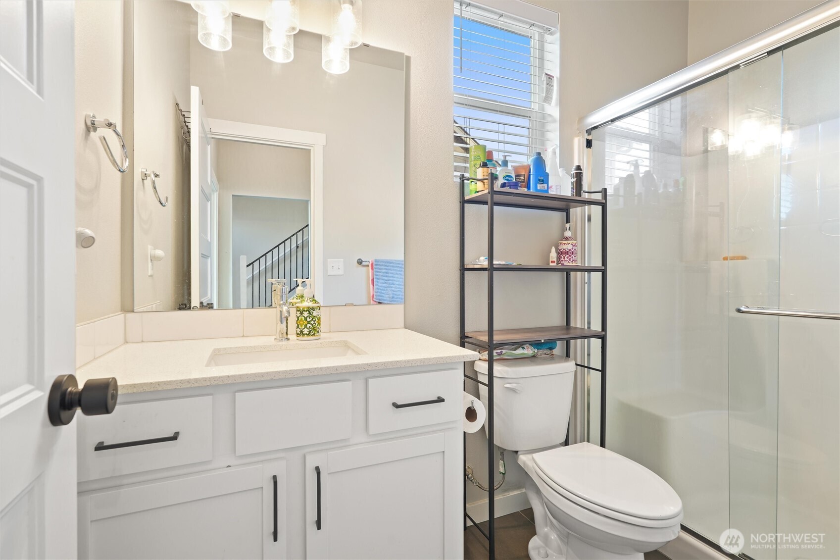 7713 92nd Place Property Photo 8