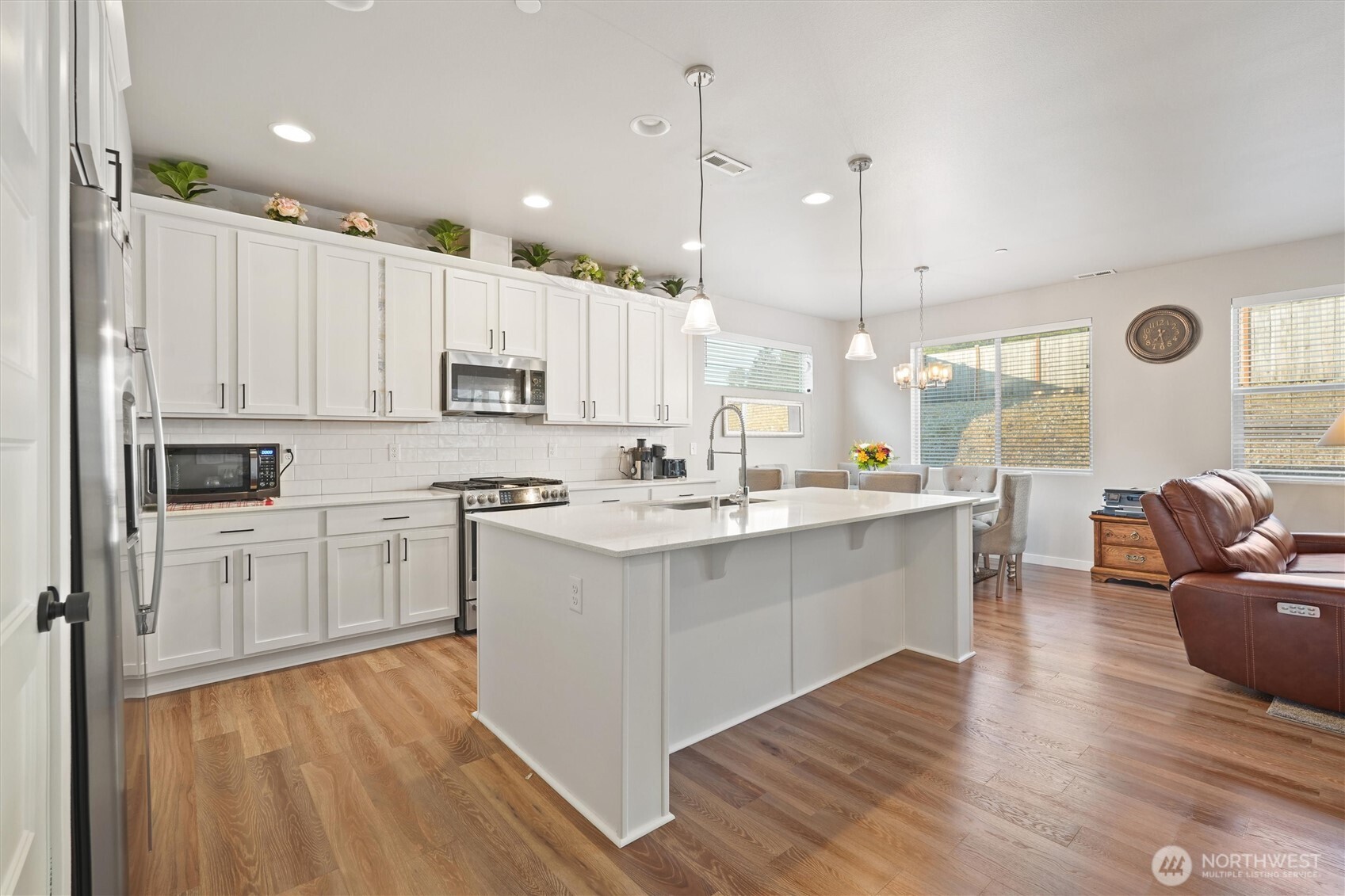 7713 92nd Place Property Photo 13