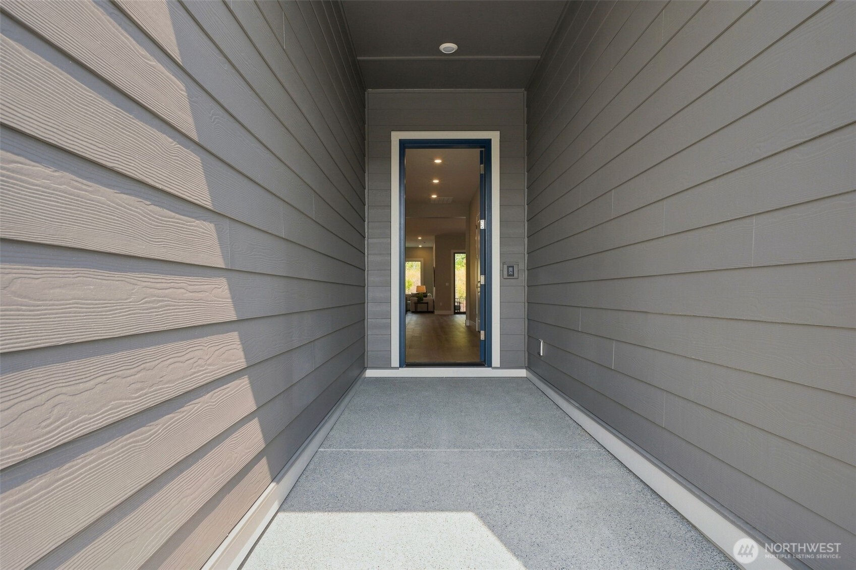 20567 148th Street 2513 Property Photo 3