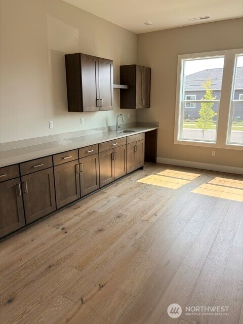 20567 148th Street 2513 Property Photo 9