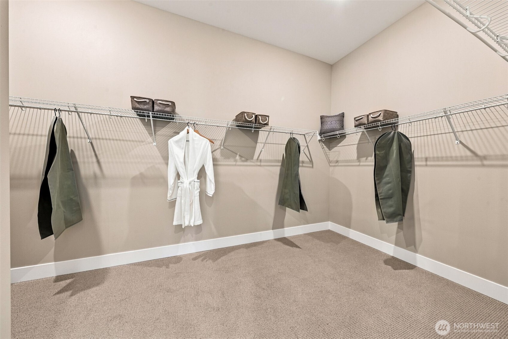 20567 148th Street 2513 Property Photo 31