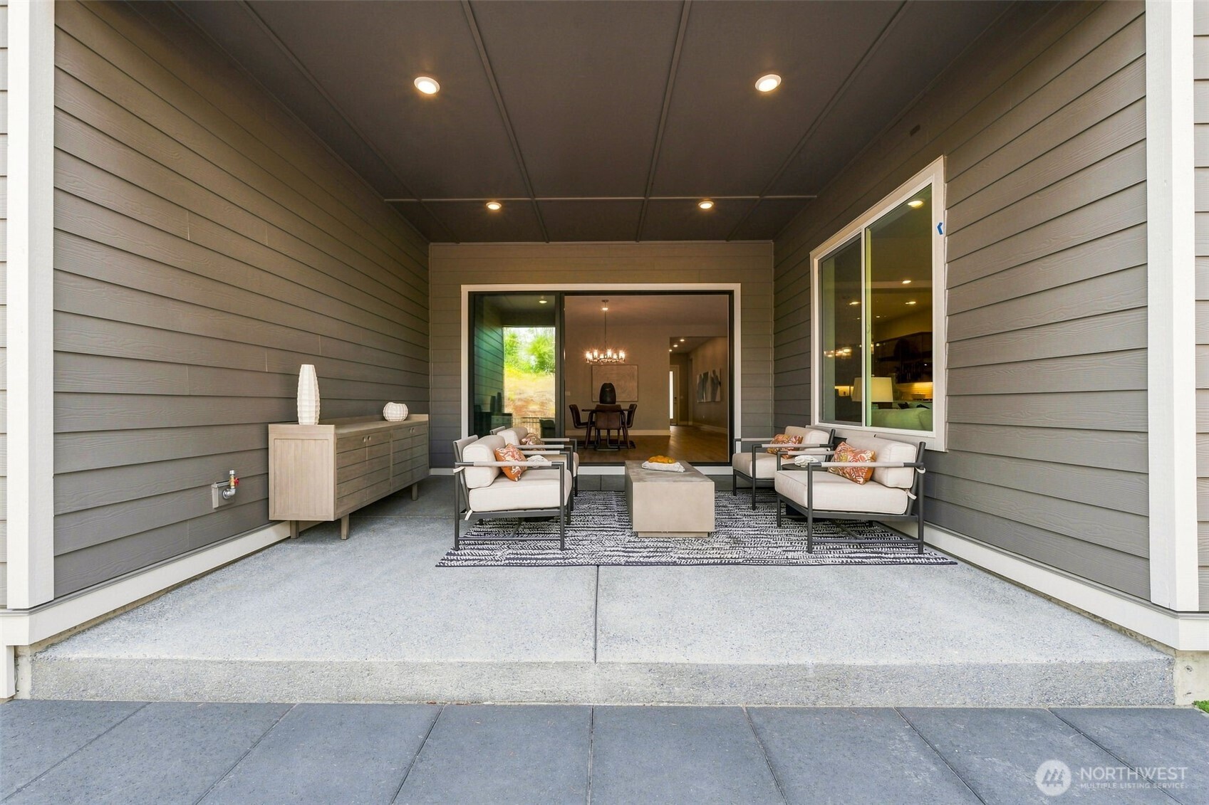 20567 148th Street 2513 Property Photo 33