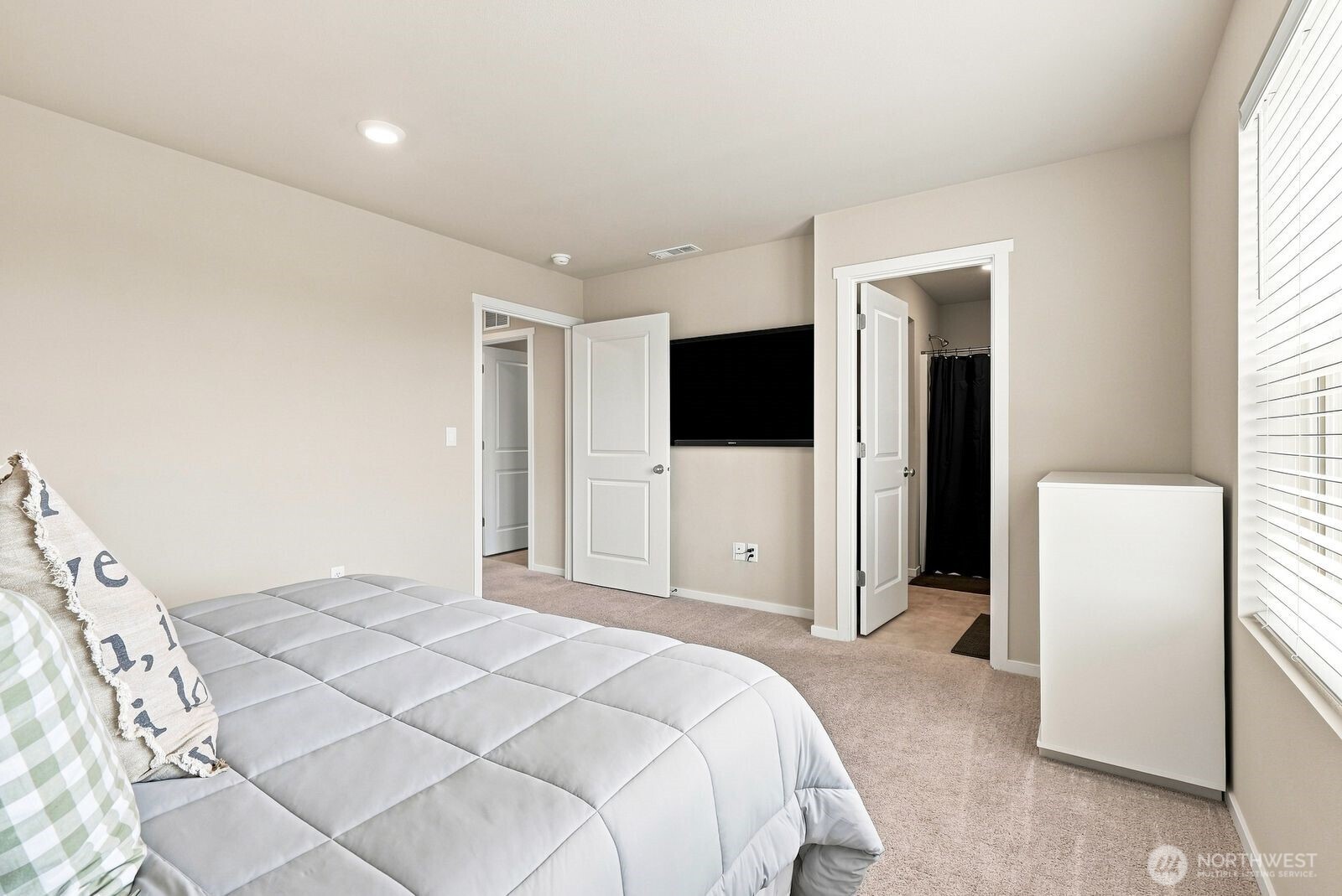 3111 Wrangler Drive Property Photo 18
