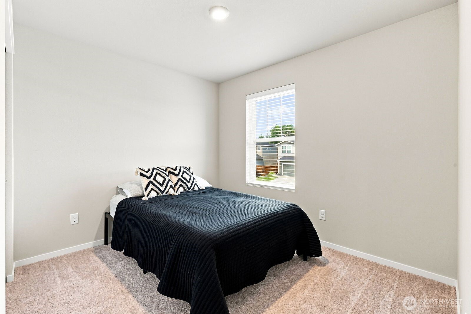 3111 Wrangler Drive Property Photo 25