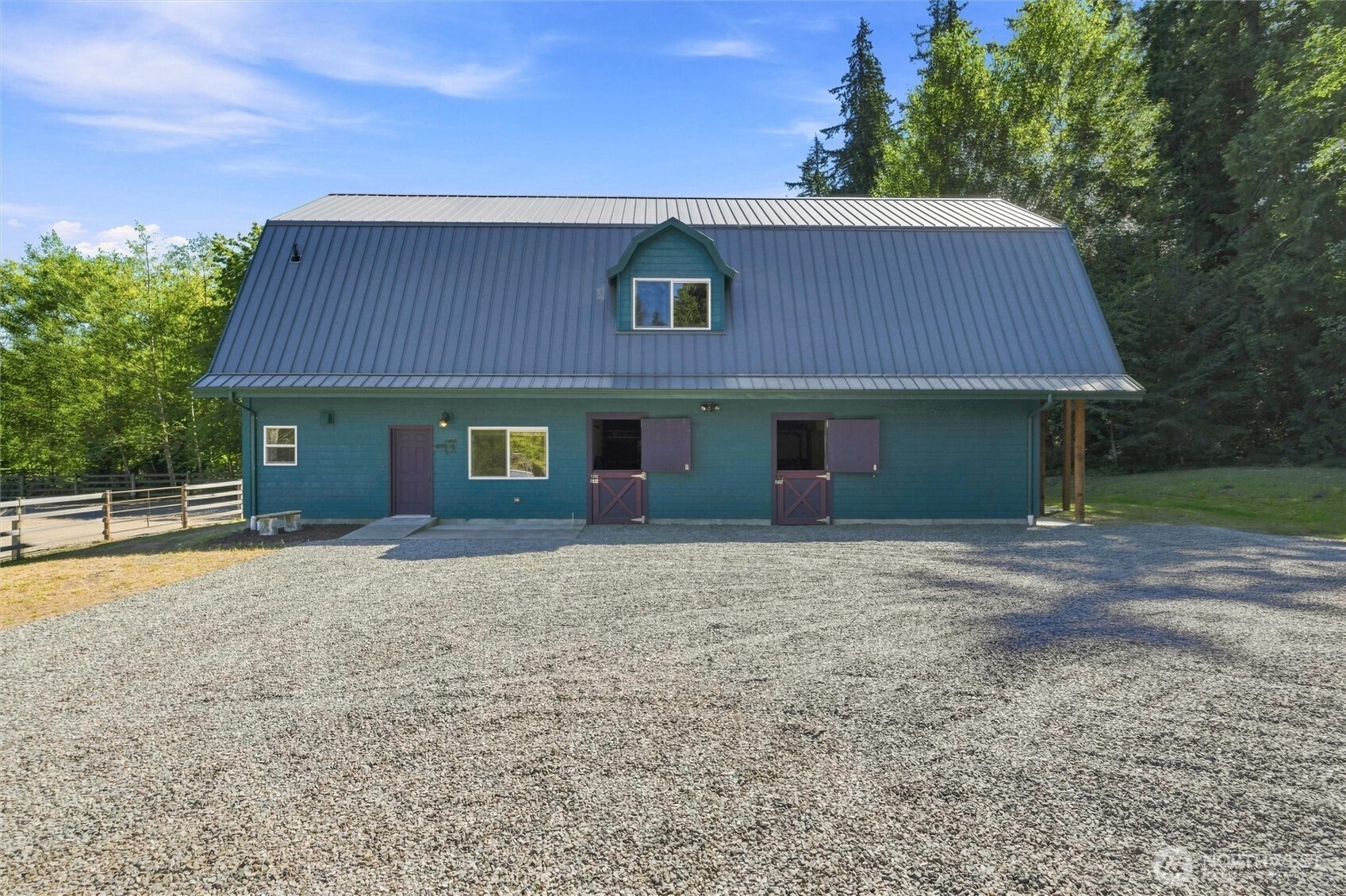 3807 E Smith Road Property Photo 23