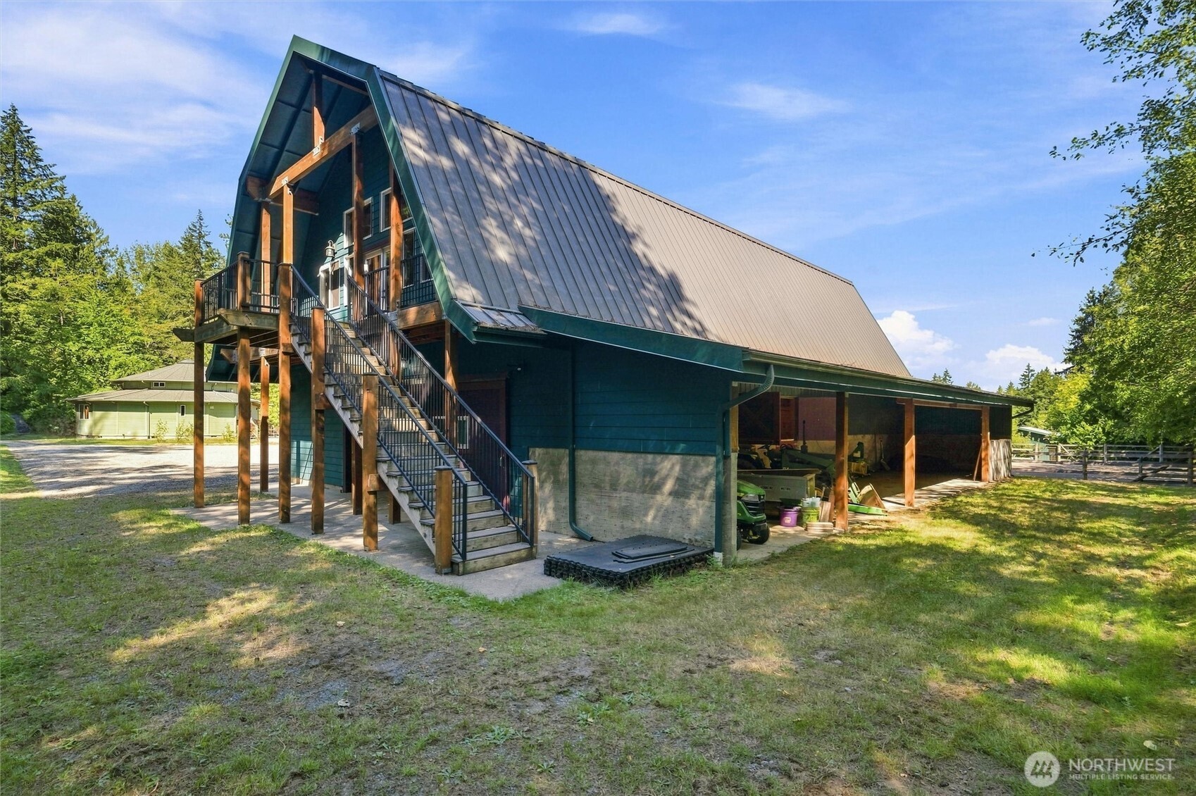 3807 E Smith Road Property Photo 28