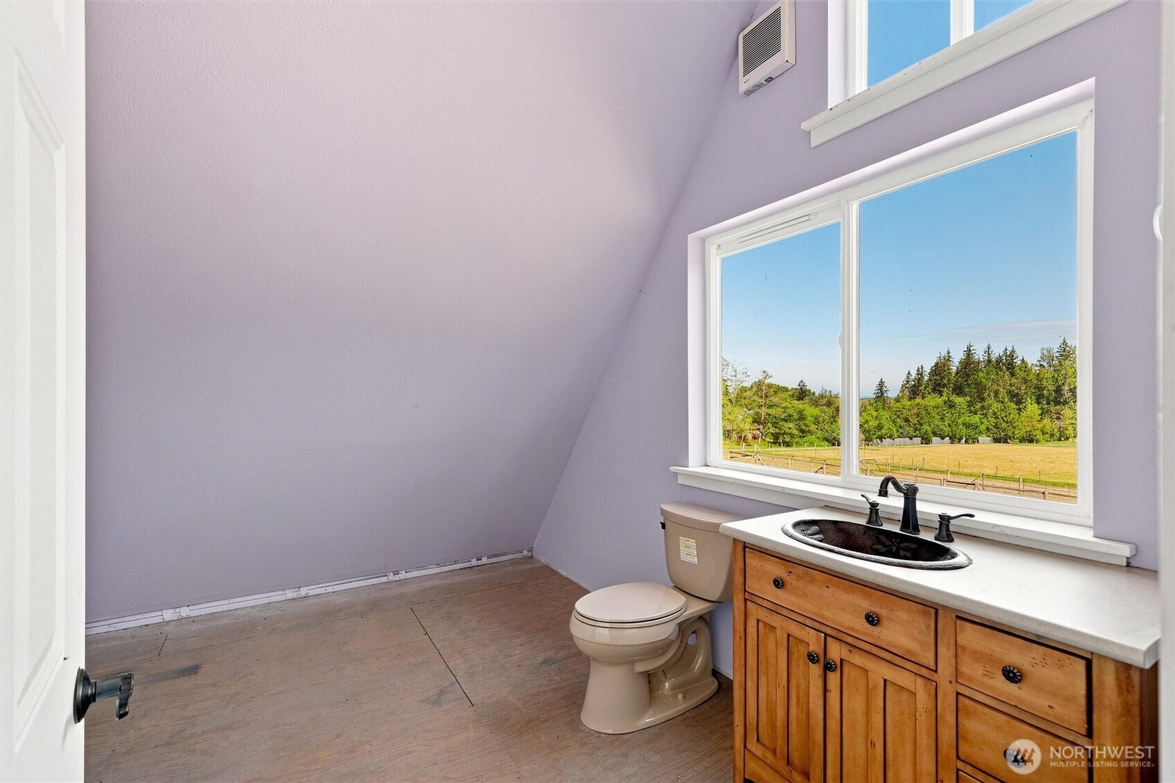3807 E Smith Road Property Photo 31