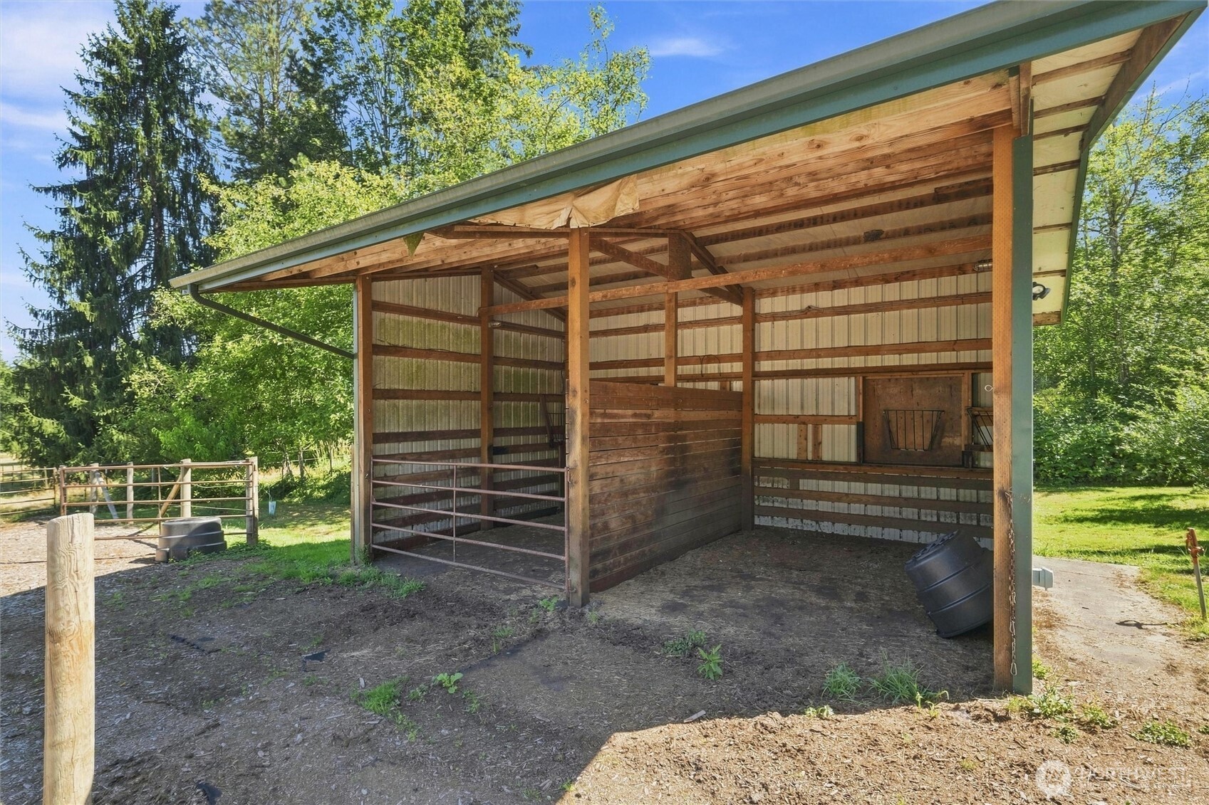 3807 E Smith Road Property Photo 35