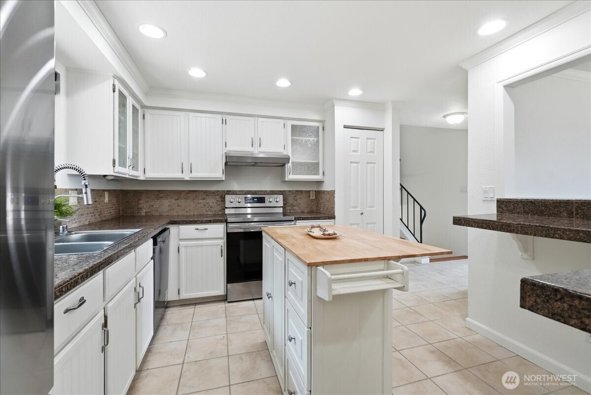 3618 Morris Avenue Property Photo 12