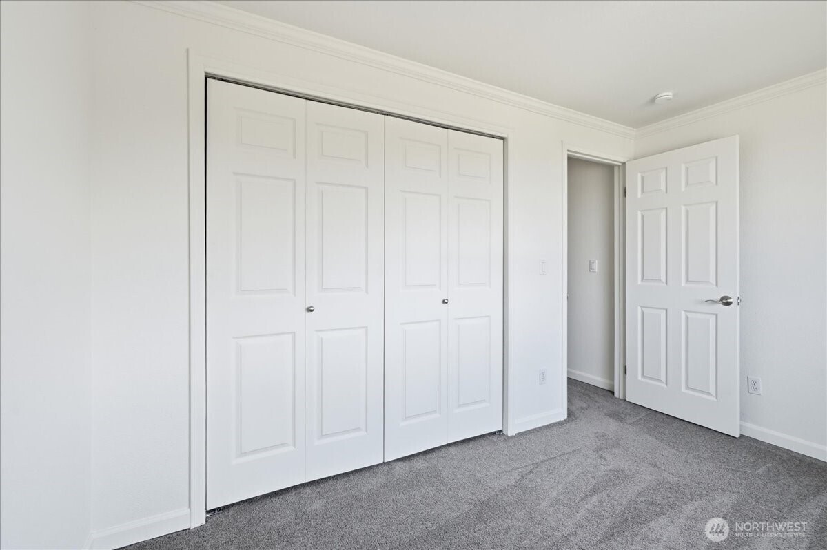 3618 Morris Avenue Property Photo 24