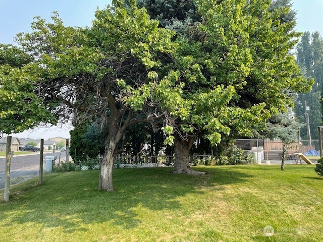 181 Montmorency Boulevard Property Photo 3