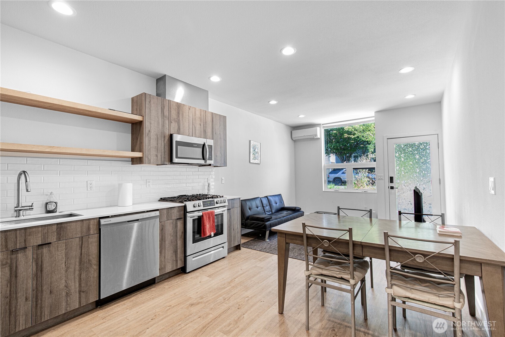 3307 Wetmore Avenue B Property Photo 6