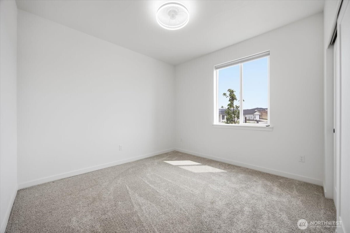 3448 Morningside Parkway Property Photo 3