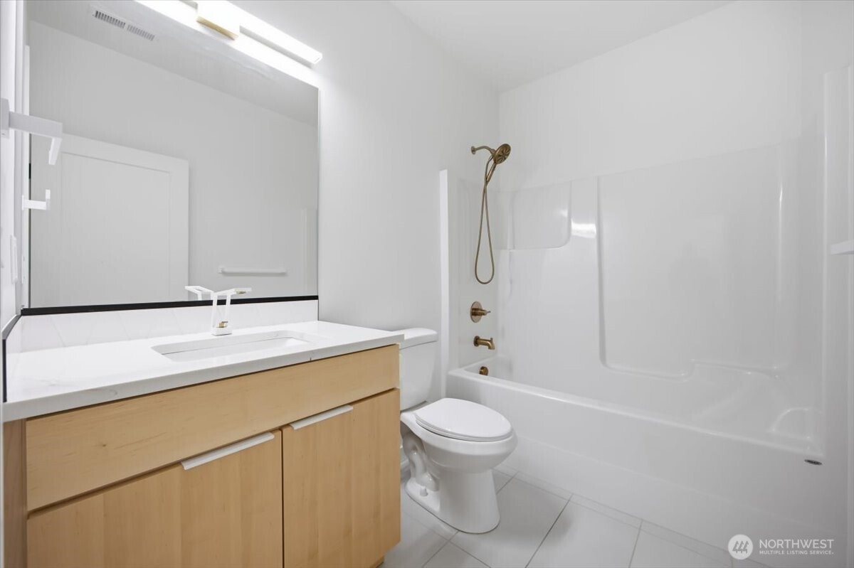 3448 Morningside Parkway Property Photo 5